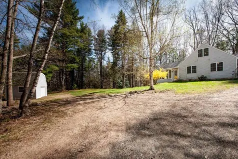76 Bartlett Road Kittery ME 03904