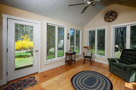 76 Bartlett Road Kittery ME 03904