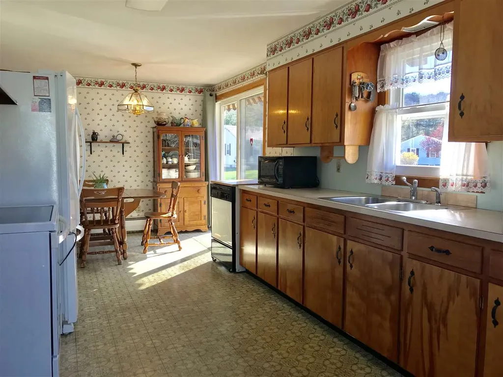 5 Walnut Street Lebanon NH 03766
