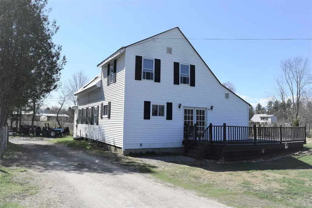 44 Sand Street Lancaster NH 03584