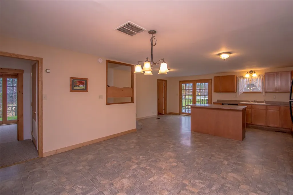 44 Sand Street Lancaster NH 03584
