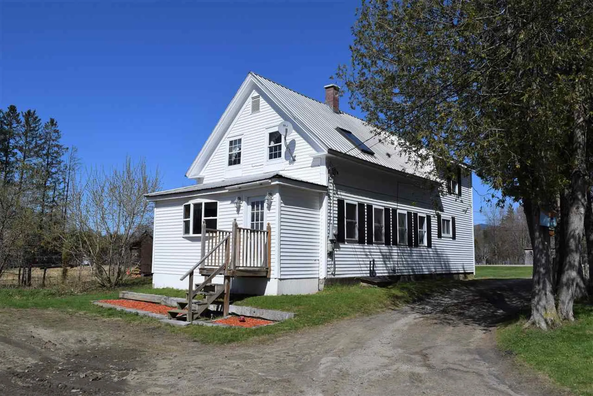 44 Sand Street Lancaster NH 03584