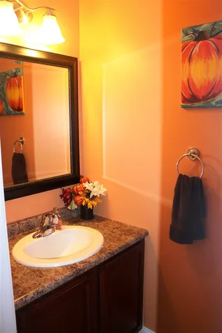 12 Boulder Court Raymond NH 03077