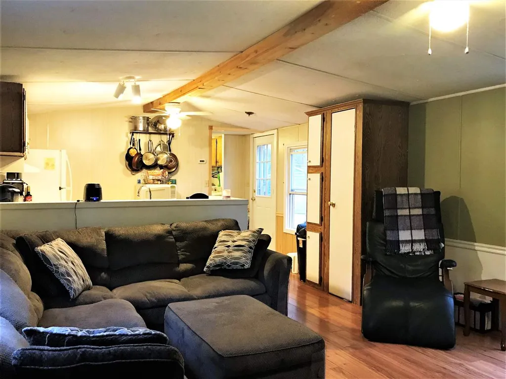 31 Brownstone Lane Rochester NH 03867