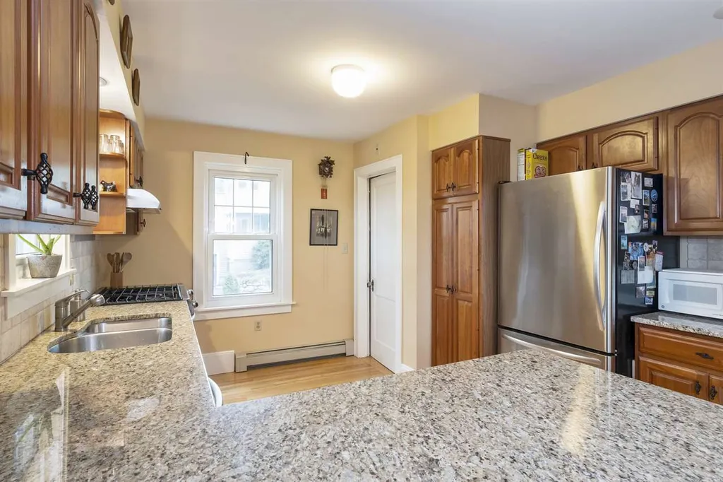 15 Chestnut Court Concord NH 03301