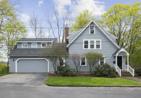 15 Chestnut Court Concord NH 03301
