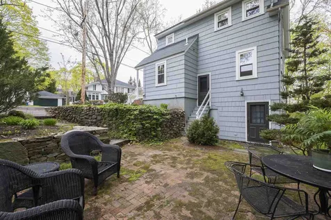 15 Chestnut Court Concord NH 03301