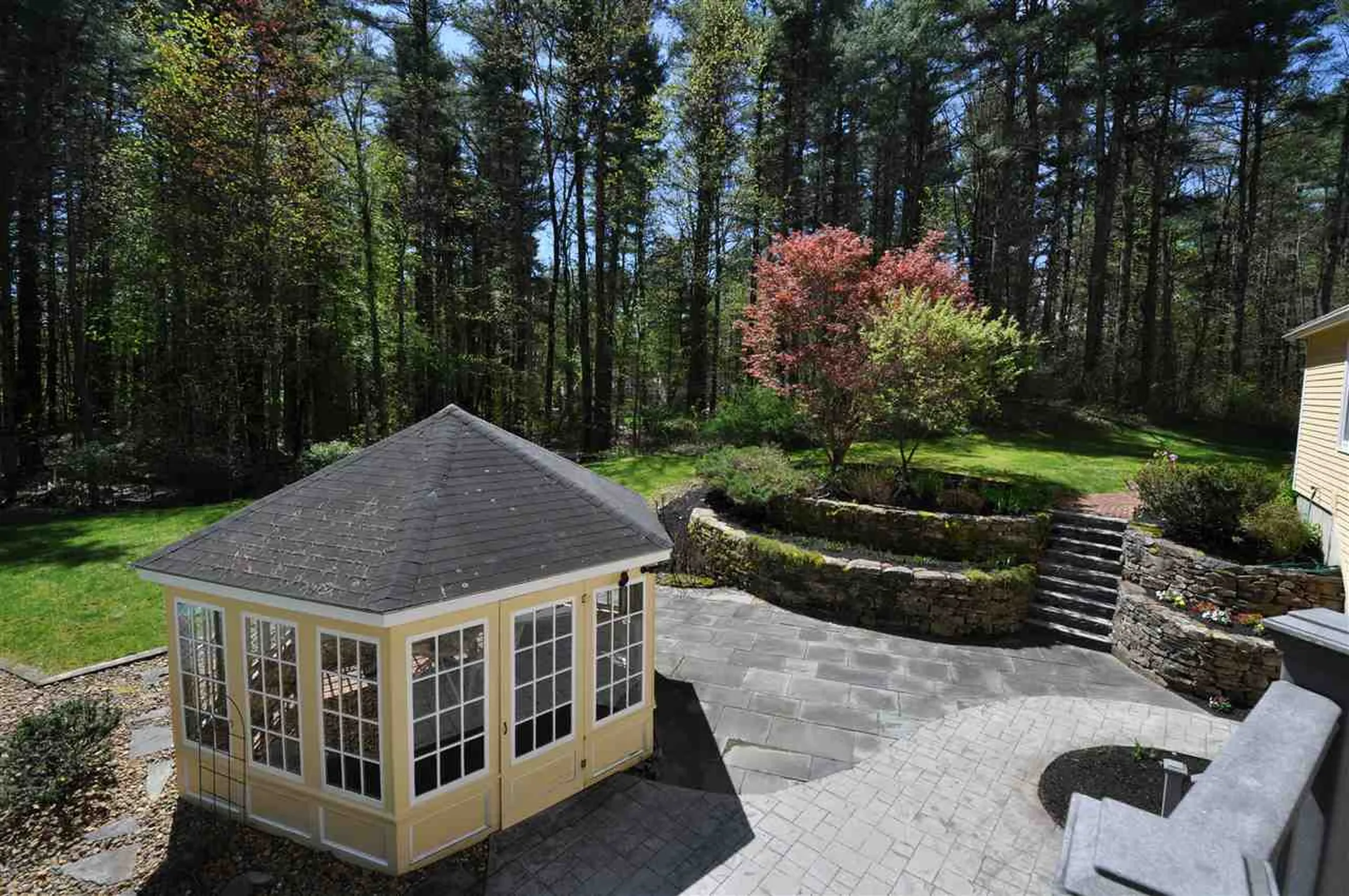 14 Sherwood Drive Hollis NH 03049