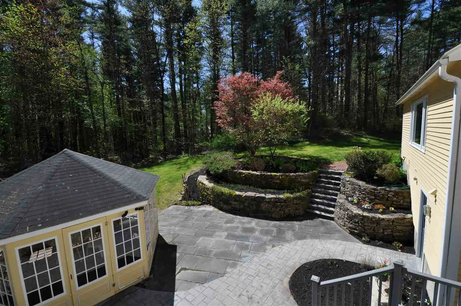 14 Sherwood Drive Hollis NH 03049