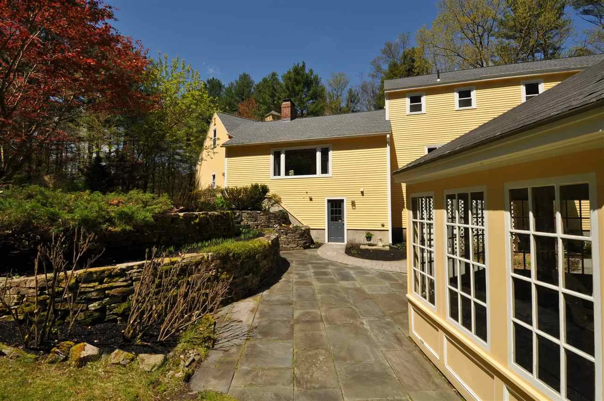 14 Sherwood Drive Hollis NH 03049