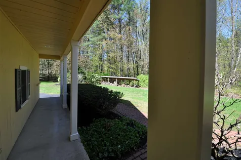 14 Sherwood Drive Hollis NH 03049