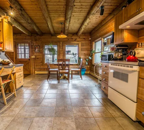 84 Mountain Road Westford VT 05494