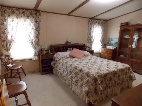 41 Hemlock Terrace Plymouth NH 03264