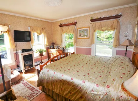 15 Winn Hill Road Sunapee NH 03782