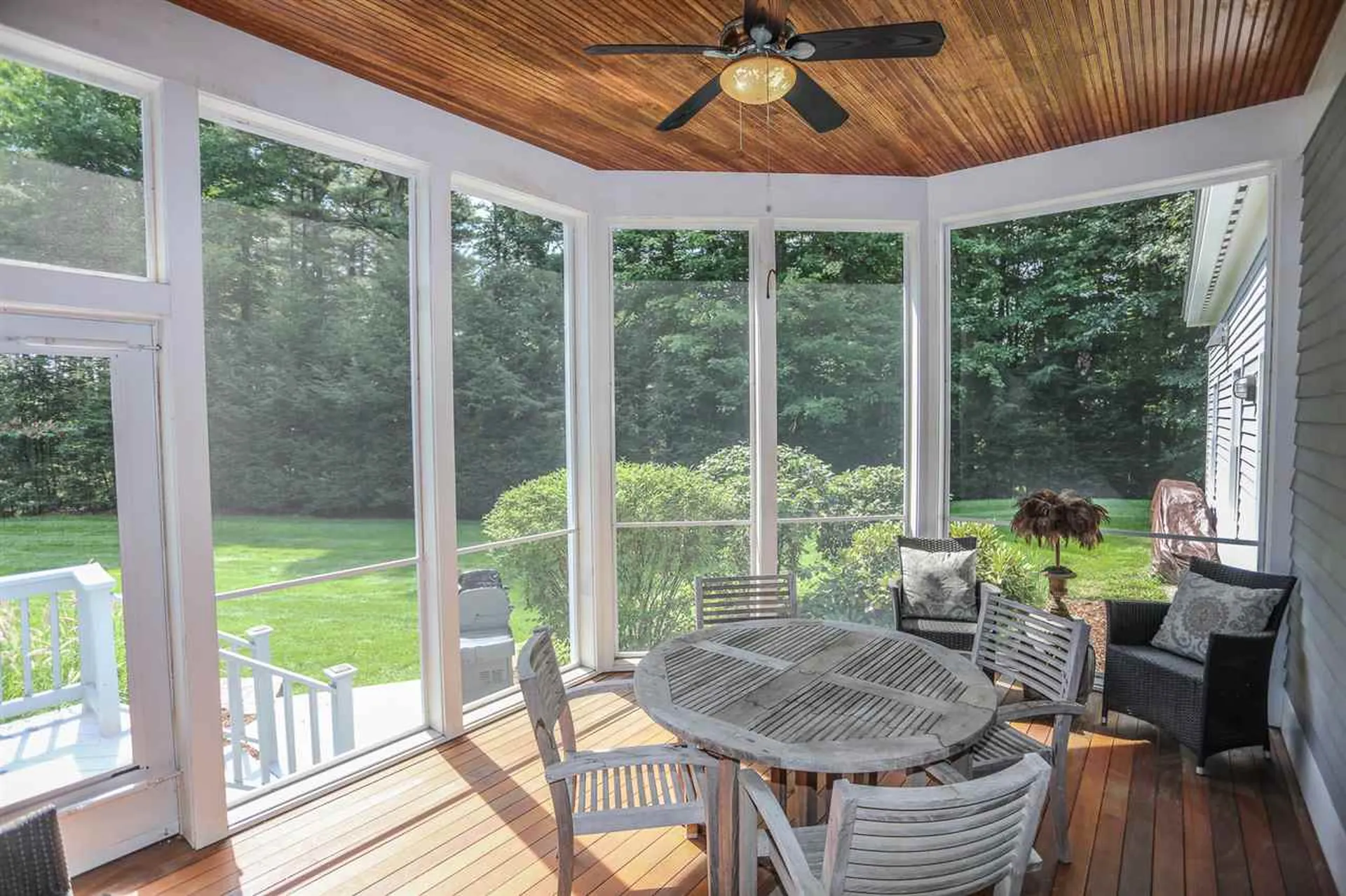 10 Checkerberry Lane Concord NH 03301