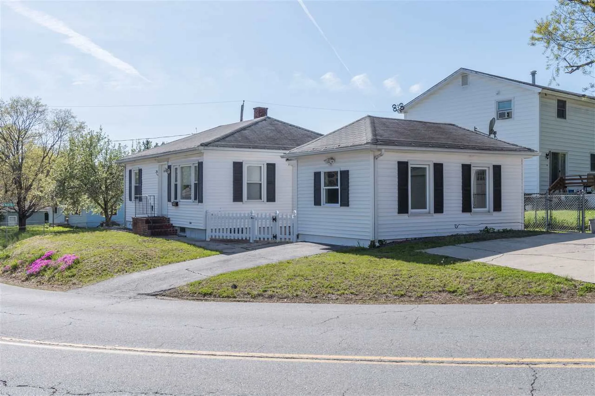 265 Pine Street Nashua NH 03060