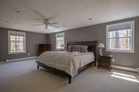 27 Dahl Road Merrimack NH 03054