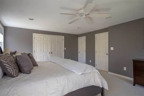 27 Dahl Road Merrimack NH 03054