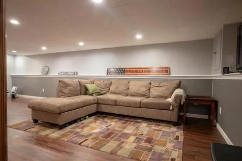 27 Dahl Road Merrimack NH 03054