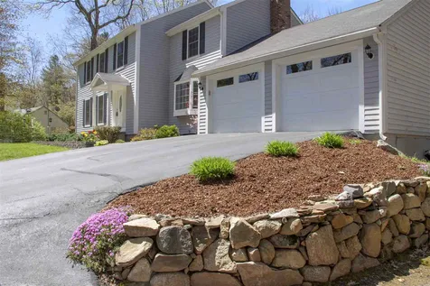 27 Dahl Road Merrimack NH 03054