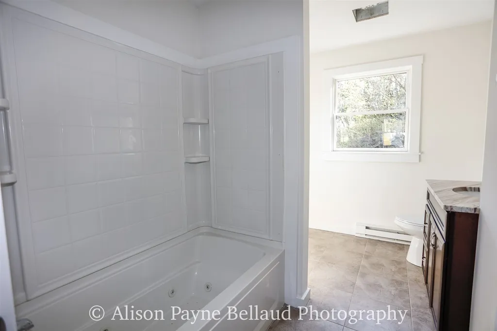 398 Main Street Sandown NH 03873