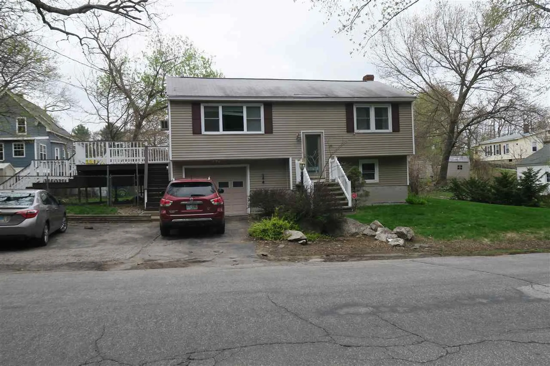 25 W Mitchell Street Manchester NH 03103