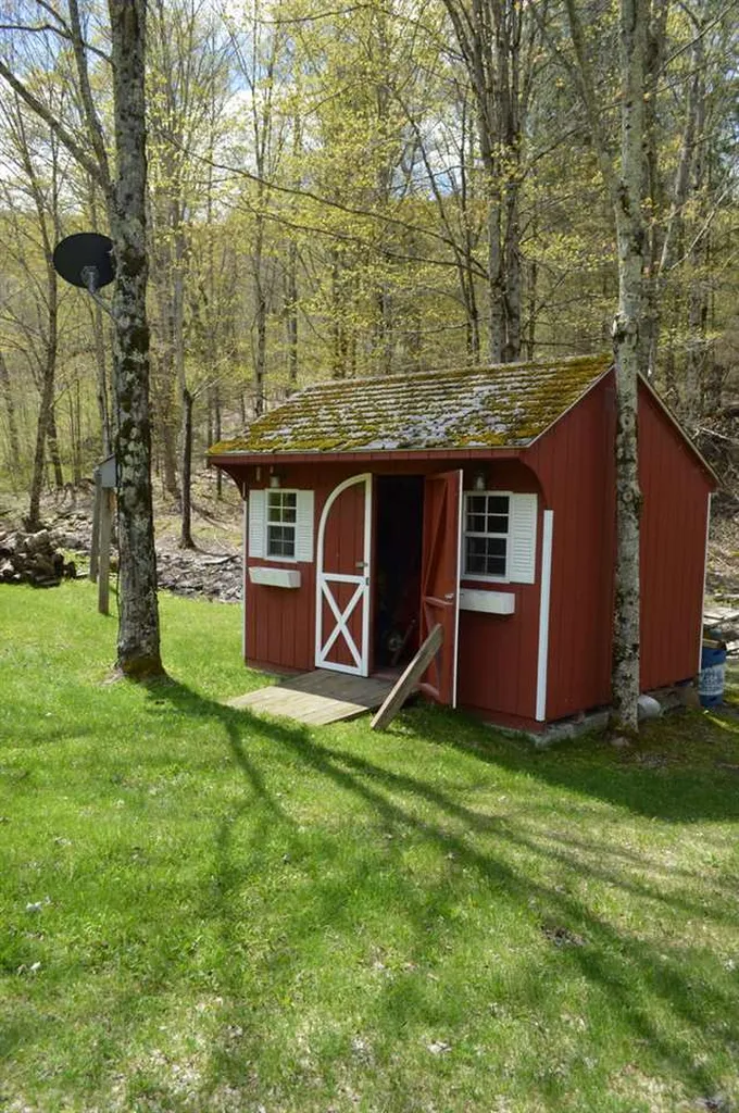1035 Sandgate Road Rupert VT 05776