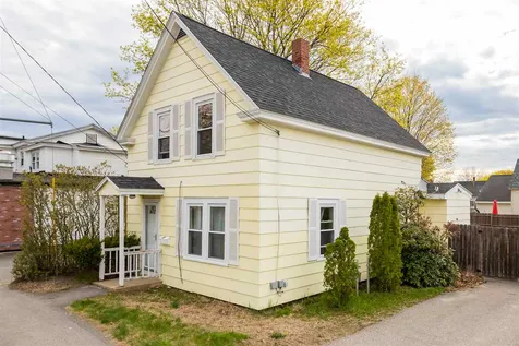 68 Washington Street Rochester NH 03867