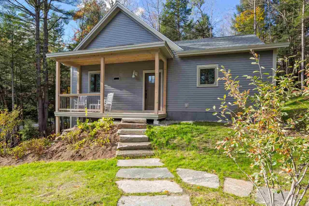 1047 Willard Road Hartford VT 05059