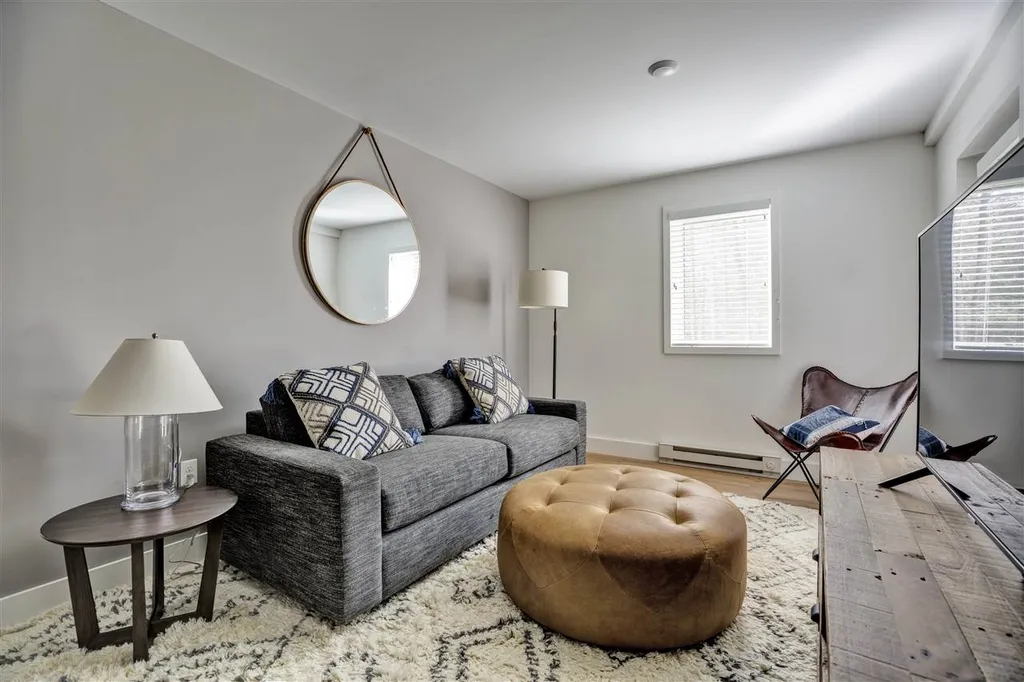 1047 Willard Road Hartford VT 05059
