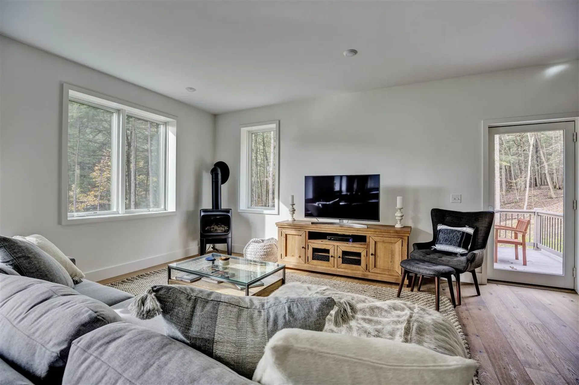 1047 Willard Road Hartford VT 05059