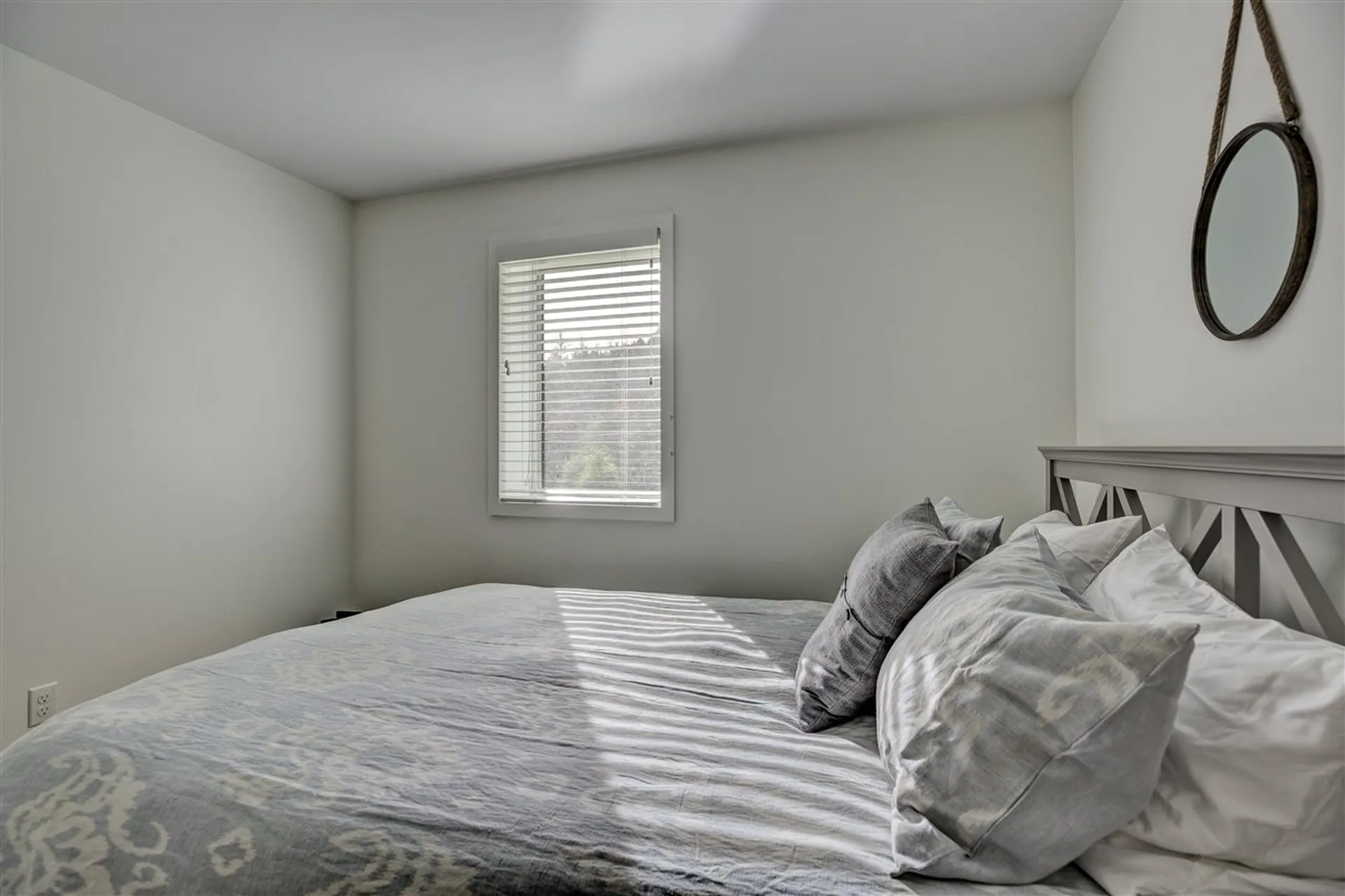 1047 Willard Road Hartford VT 05059