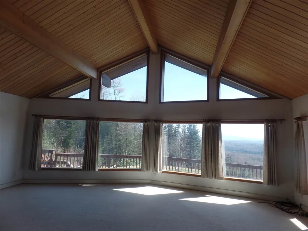 989 Upton Road Errol NH 03579