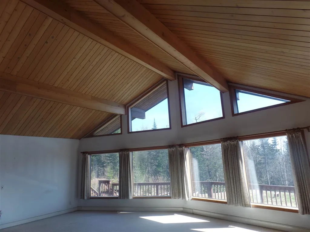 989 Upton Road Errol NH 03579