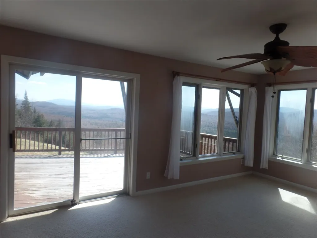 989 Upton Road Errol NH 03579
