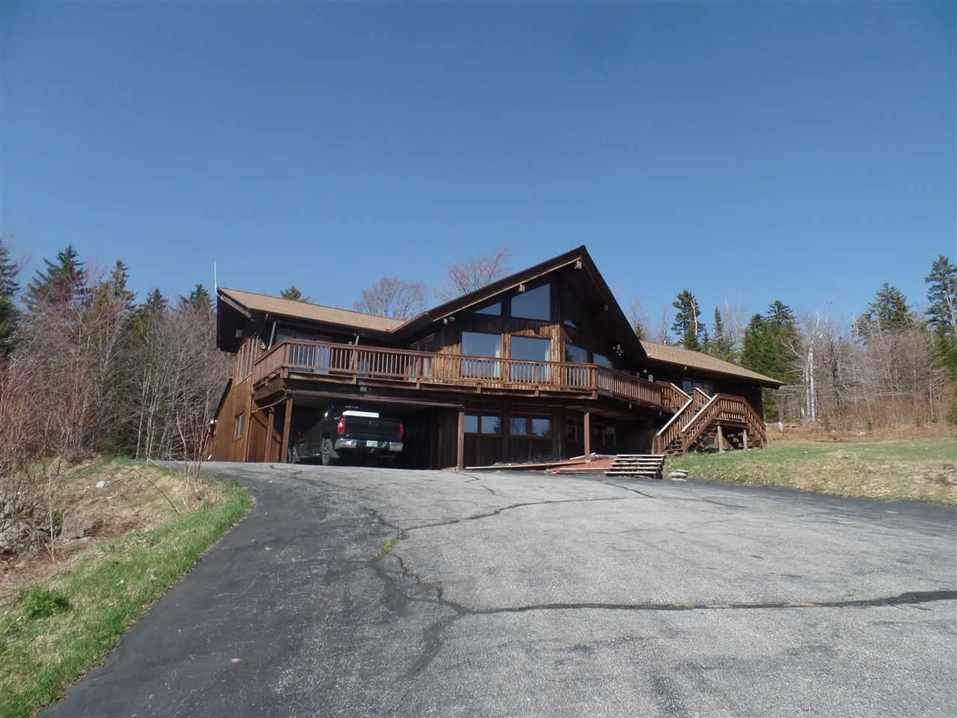 989 Upton Road Errol NH 03579