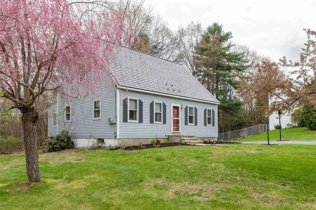 428 Nadine Drive Pembroke NH 03275