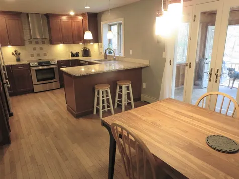 112 River Road Farmington NH 03835