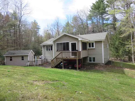 112 River Road Farmington NH 03835