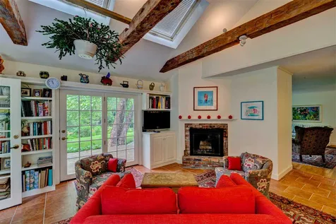 1310 Little Sunapee Road New London NH 03257