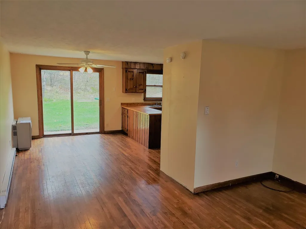 9 Gibbons Lane Greenfield NH 03047