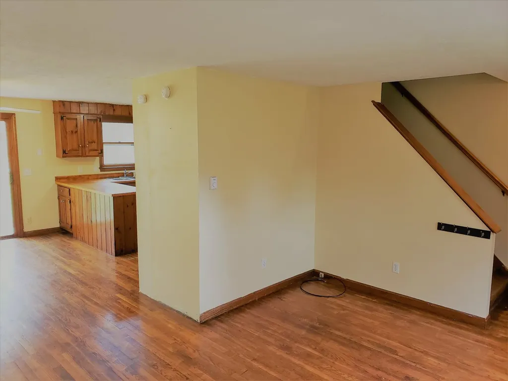 9 Gibbons Lane Greenfield NH 03047