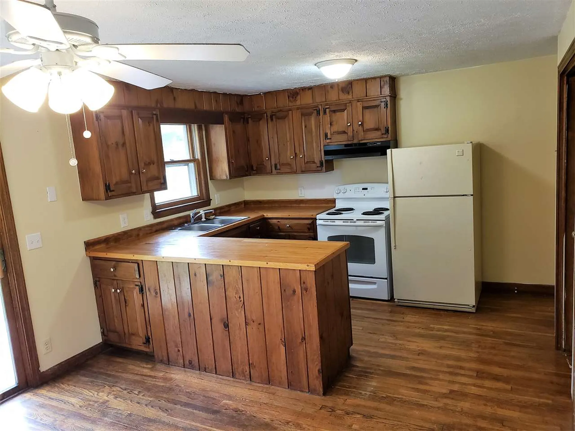 9 Gibbons Lane Greenfield NH 03047