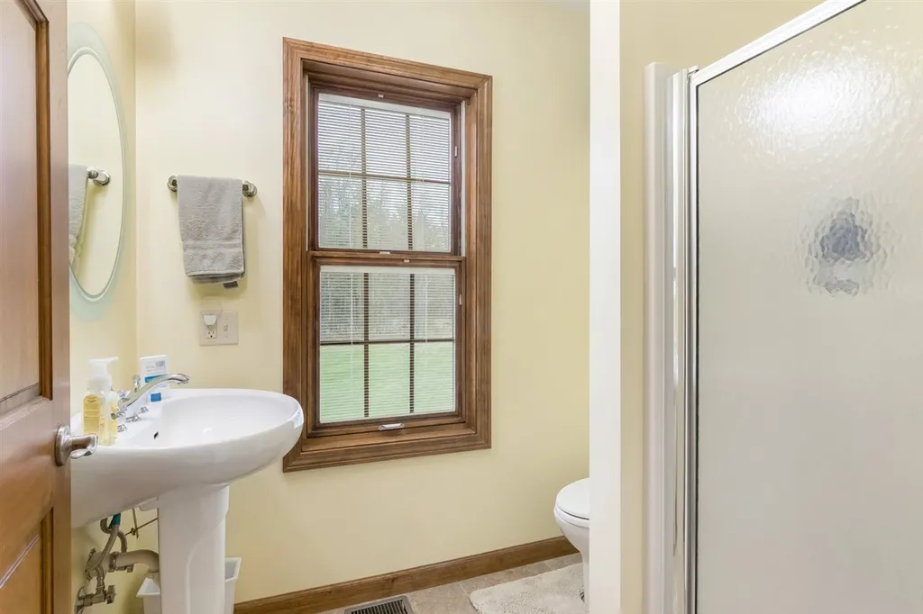 96 Hardscrabble Road Milton VT 05468