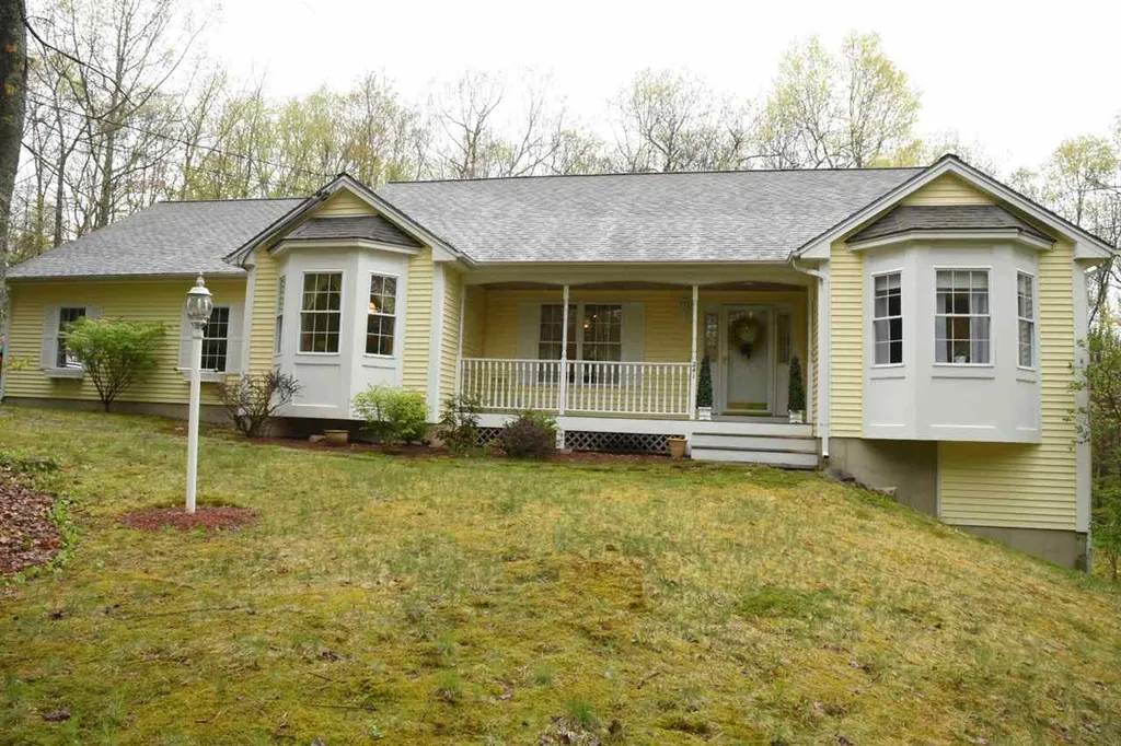 241 Baboosic Lake Road Merrimack NH 03054