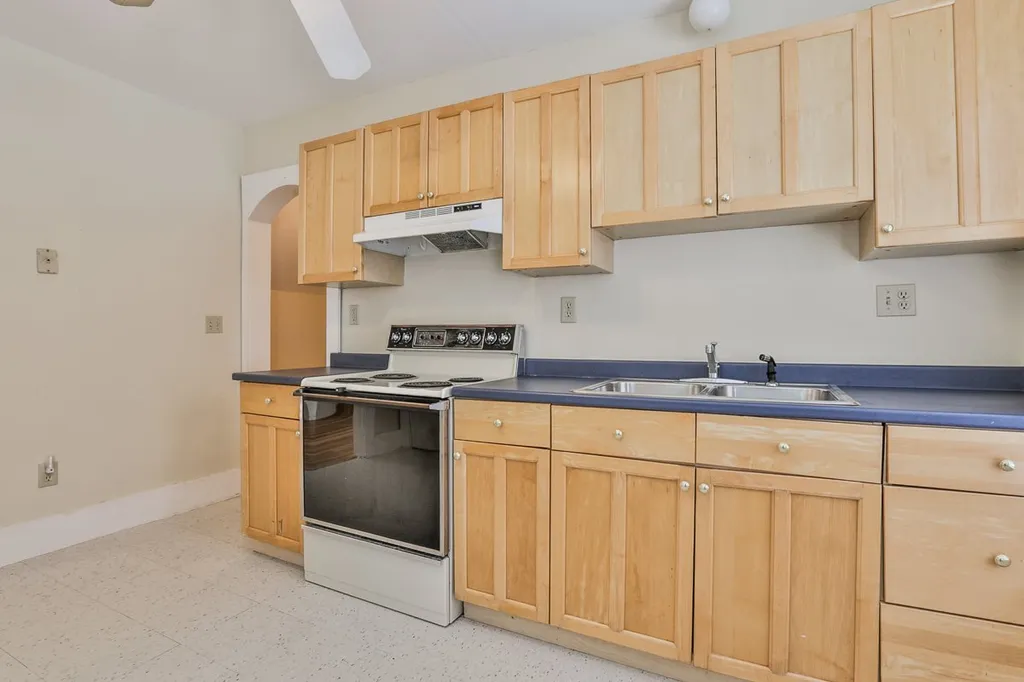 30 Summer Street Nashua NH 03064