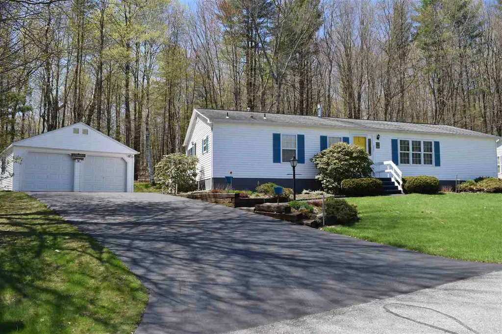 215 Stonehill Road Williston VT 05495