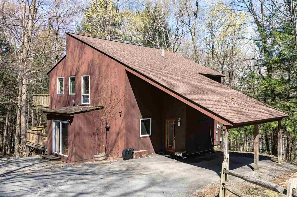 19 Low Road Hanover NH 03755