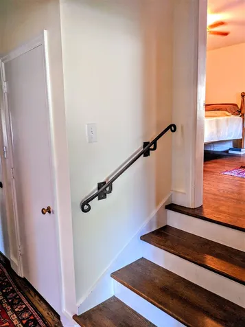 74 Greenhill Parkway Brattleboro VT 05301