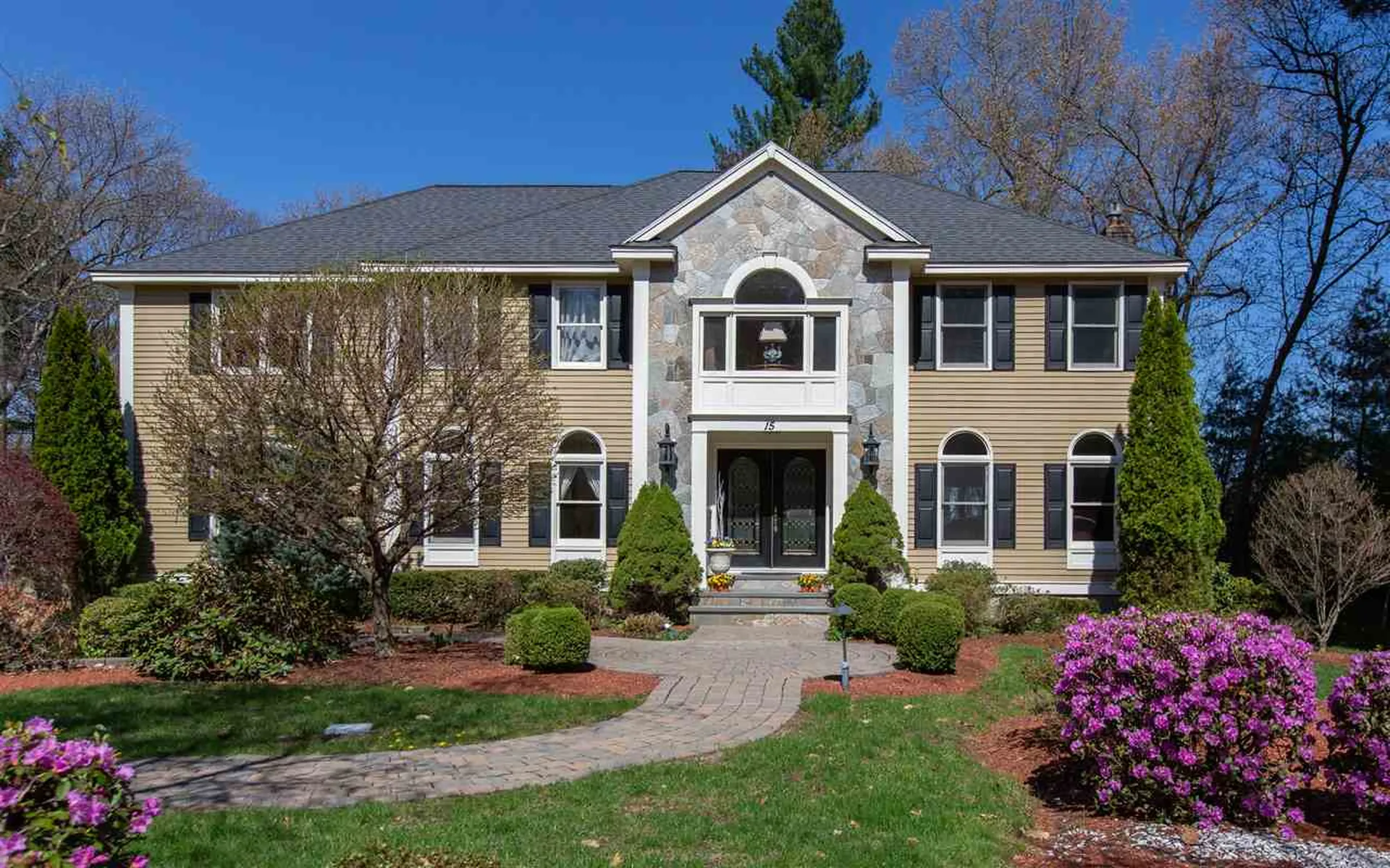 15 Apple Wood Road Pelham NH 03076